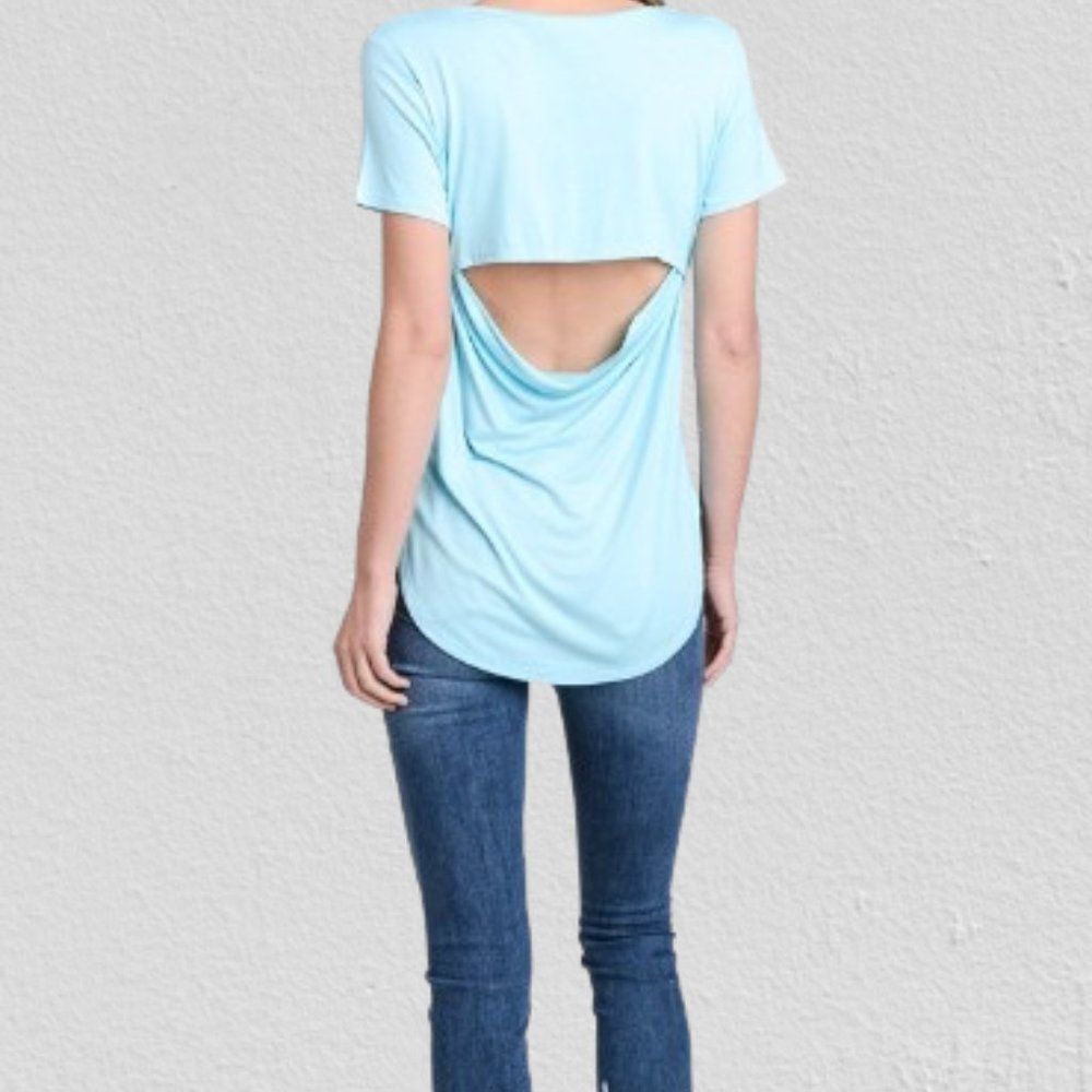 **** Wasabi & Mint Turquoise Back Cut Out Shirt  4263   Large  NWT Boutique